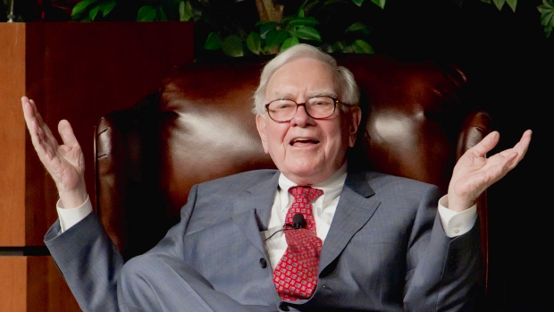 Buffett has a longstanding bet that an S&P500 index fund will beat all hedge funds over the long term a bet he is solidly on track to win