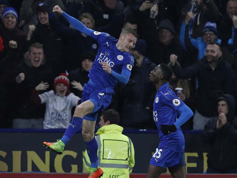 Premier League Jamie Vardy Fires Leicester City to Win Over Liverpool