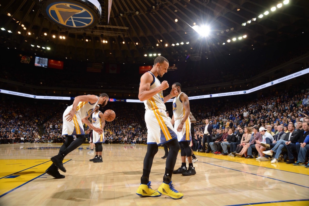 Steph Curry and his Warriors teammates