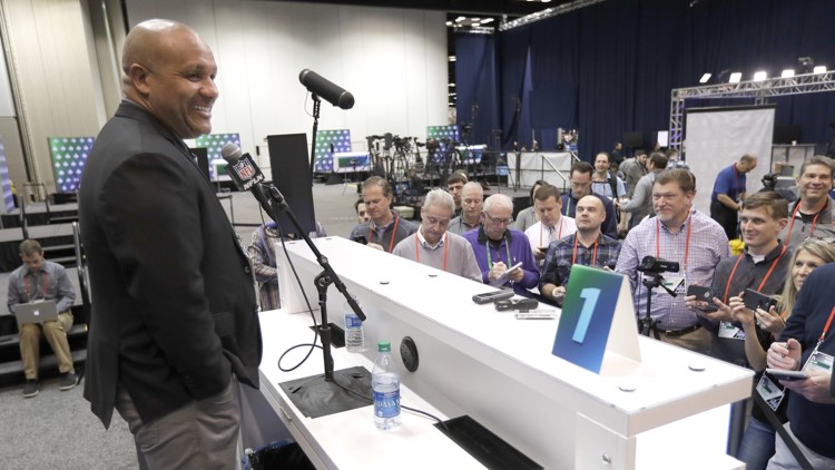 David J. Phillip Cleveland Browns coach Hue Jackson knows what to do in front of the cameras. AP