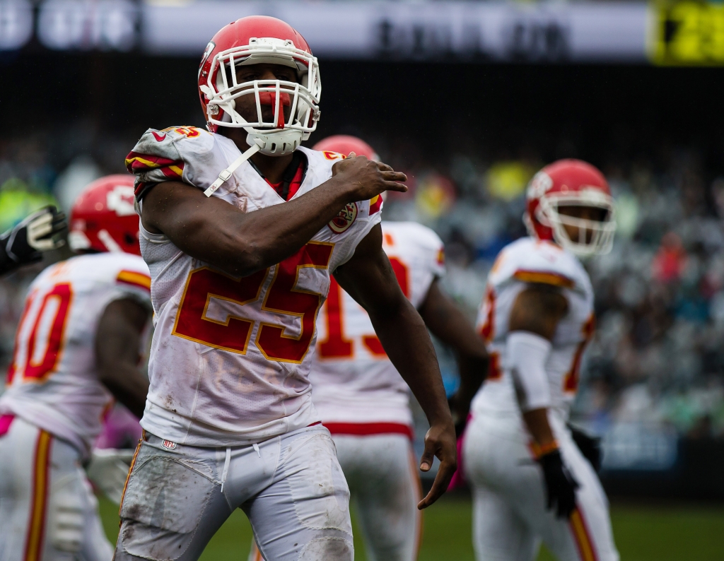 Oct 16 2016 Oakland CA USA Kansas City Chiefs running back Jamaal Charles celebrates scoring a touchdown against the Oakland Raiders during the second quarter at Oakland Coliseum. Mandatory Credit Kelley L Cox-USA TODAY Sports