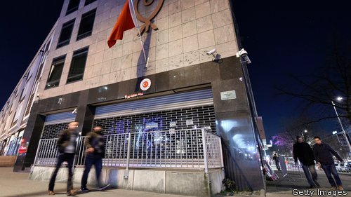 There were protests outside the Turkish Consulate in Rotterdam on Saturday