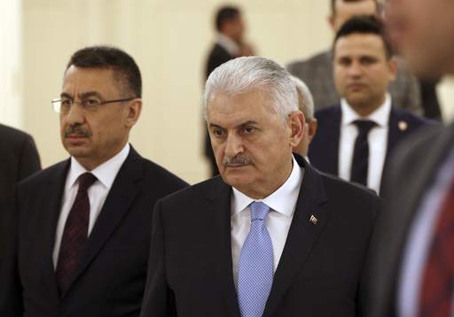 Turkish PM says must coordinate fully with US, Russia in Syria