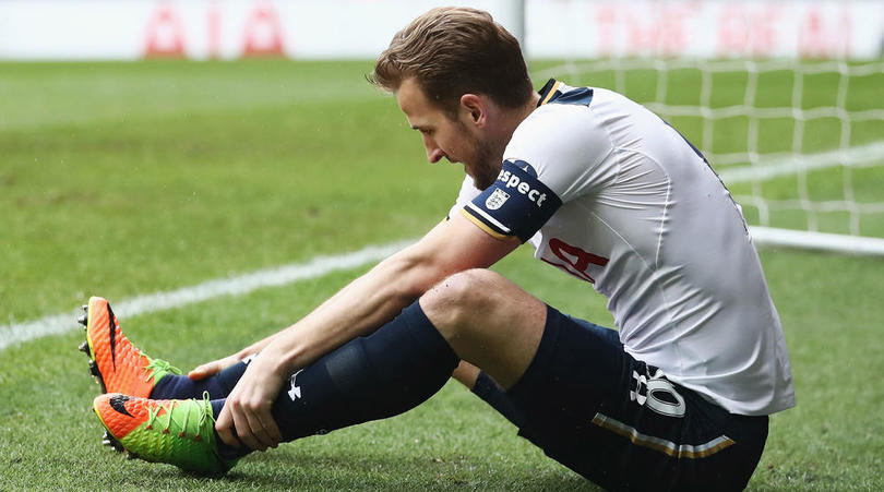 Worrying sight for Spurs and England as Kane limps out of FA Cup tie