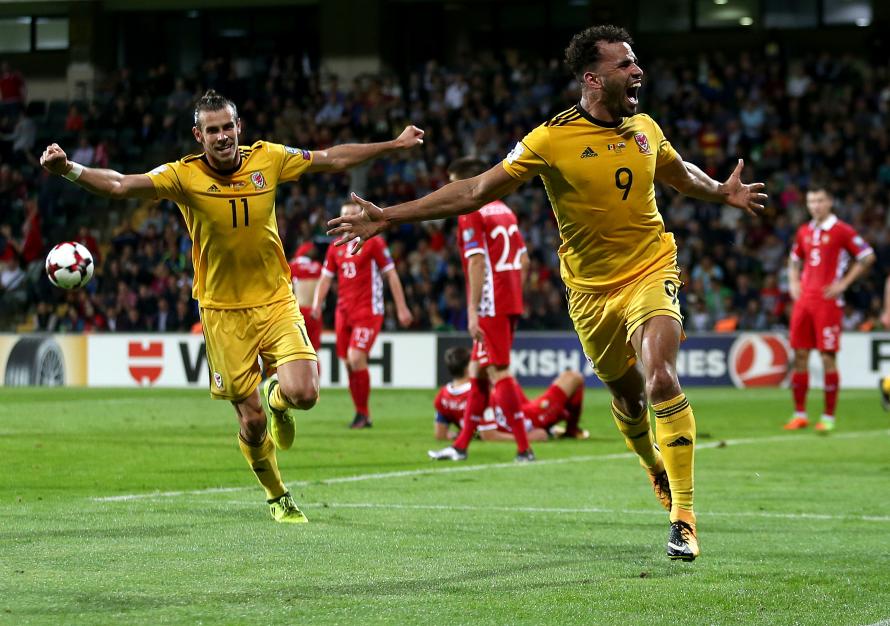 Robson-Kanu Got The Opener This Evening