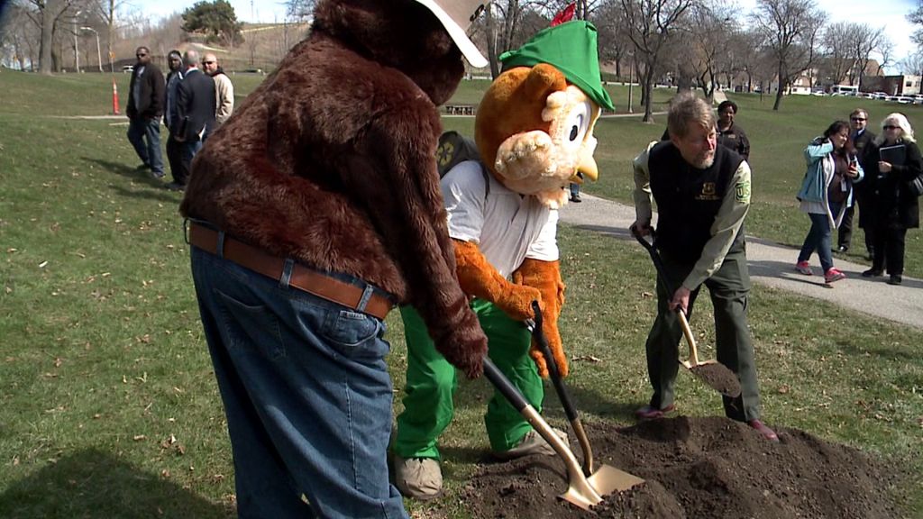 Milwaukee Arbor Day celebration