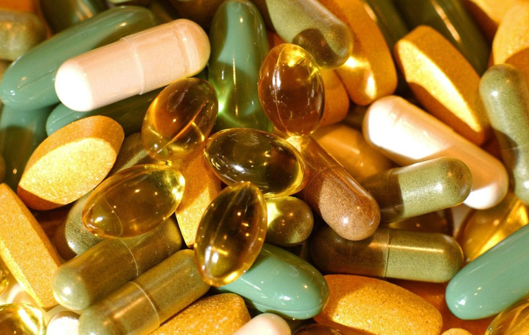 Most popular vitamin and mineral supplements provide no health benefit, study finds