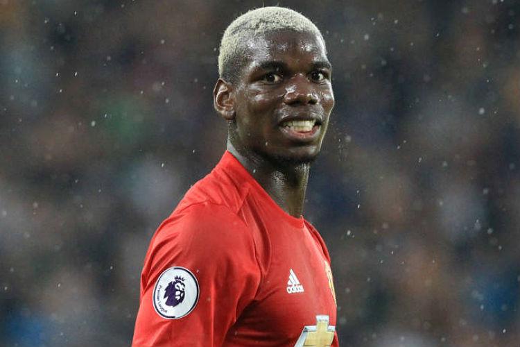 Pogba's agent in Manchester to unlock Frenchman's move to Barcelona