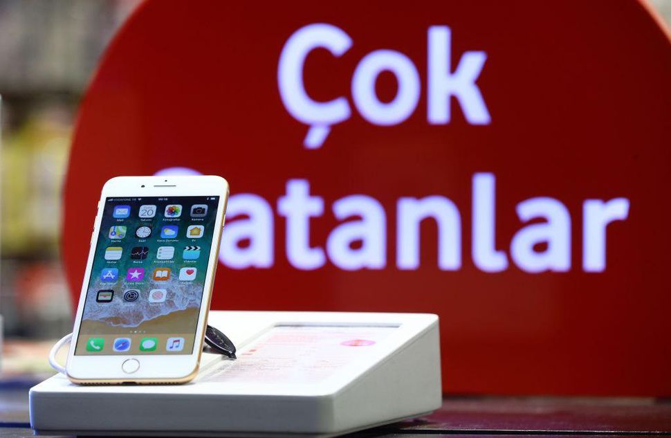 Apple launches iPhone 8 and iPhone 8 Plus in Turkey's Ankara