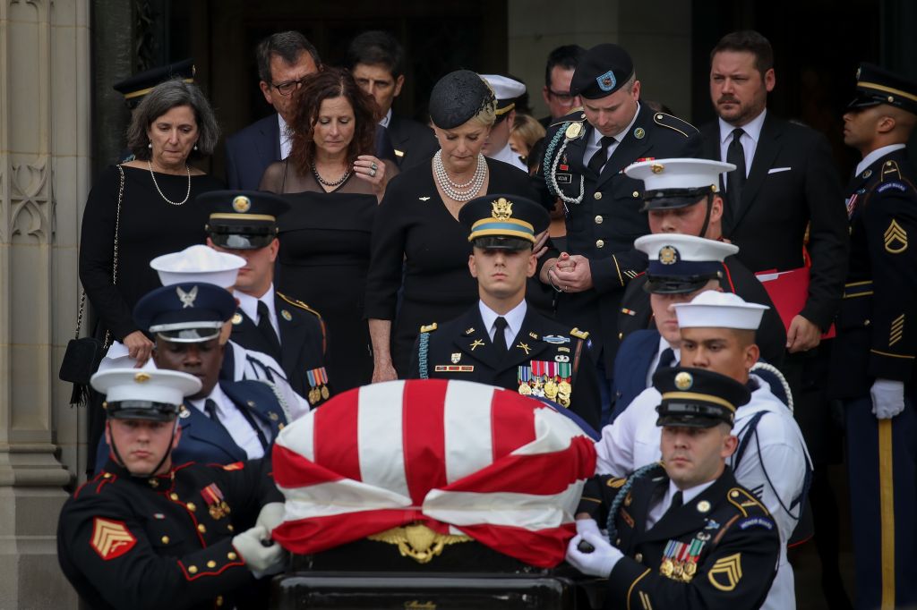 John McCain to be buried next to his best friend where his decades of public service began