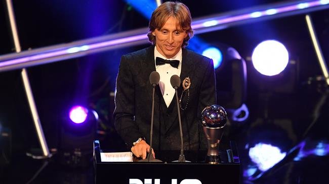 Real Madrid and Croatia midfielder Luka Modric speaks after winning the trophy for the Best FIFA Men's Player of 2018 Award during The Best FIFA Football Awards ceremony