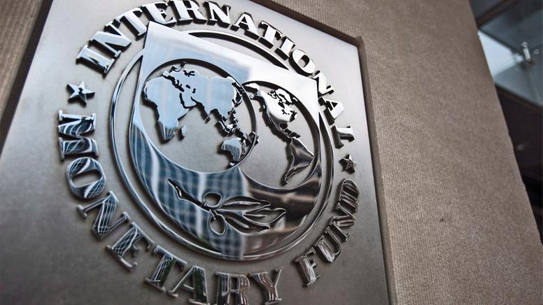 Pakistan to start talks with IMF as rupee continues to fall