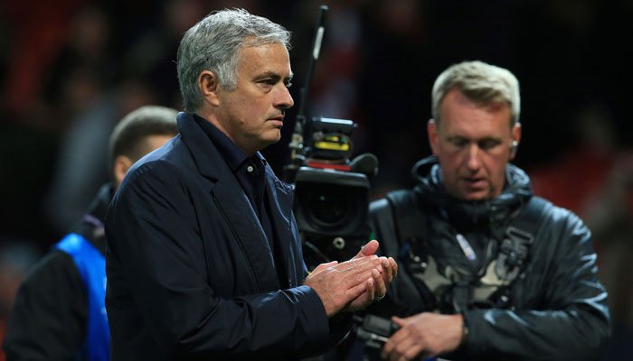 Jose Mourinho facing end of United reign